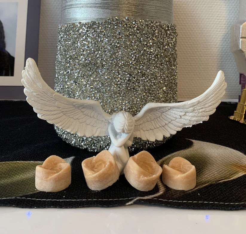 Ensemble composé d'un brûleur, de 4 fondants parfumés et bougie chauffe-plat