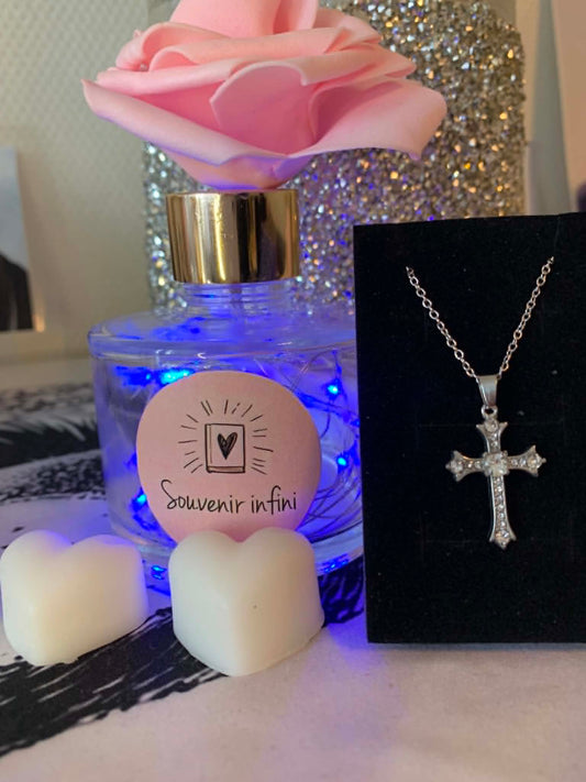 Collier croix (acier inoxydable)