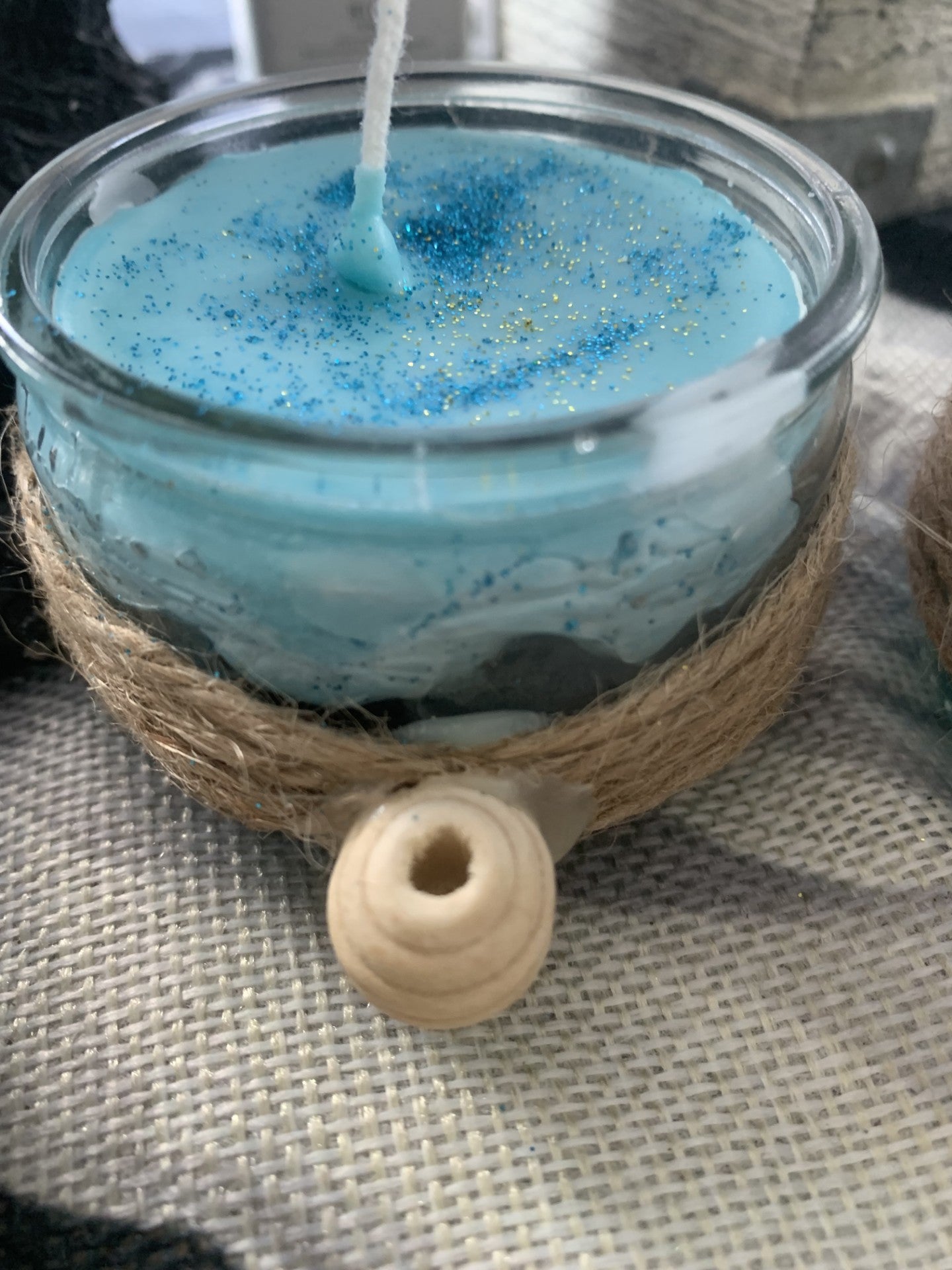 Bougie décorative artisanale à la Cire de Soja légèrement parfumée