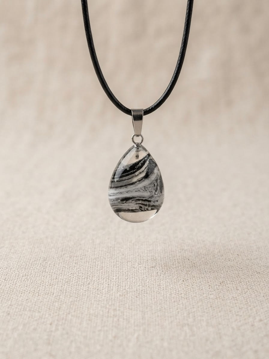 Collier en cristal naturel – Souvenir Infini (Cristal naturel)